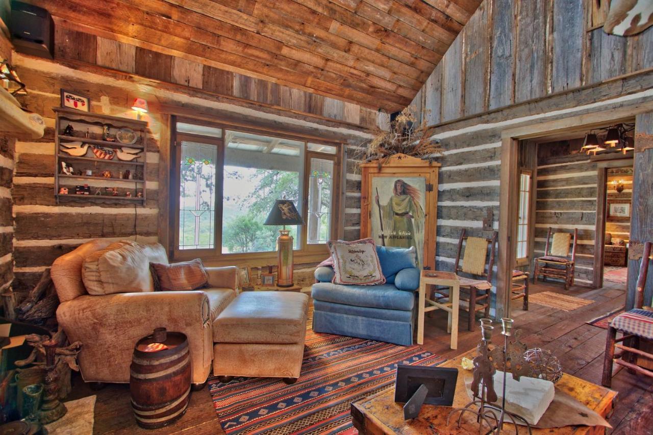 Log Cabin At Old Glory Ranch Villa Уимбърли Екстериор снимка